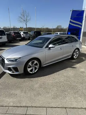 Audi A4 35 TDI S line Bild 4