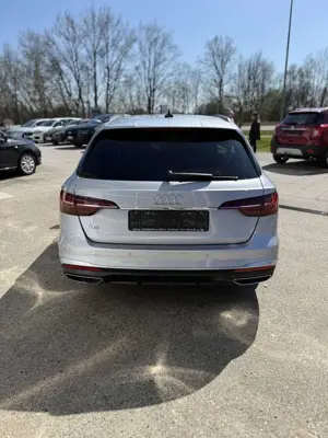 Audi A4 35 TDI S line Bild 5