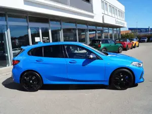 BMW 135 M135i xDrive Aut. *Navi*HUD*BREMSEN NEU !!* Bild 2