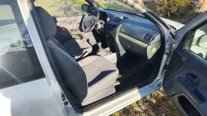 Renault Clio Clio+1.2+Emotion Bild 2 Renault Clio Clio+1.2+Emotion Bild 2