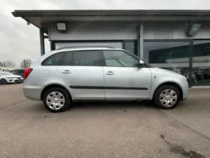 Skoda Fabia Combi Ambiente*Klima*Euro4*SHZ*5-Gang* Bild 5