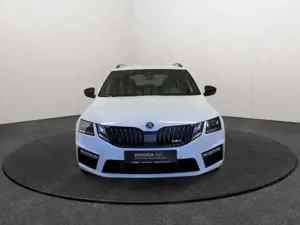 Skoda Octavia Combi RS 2.0TDI 4x4 DSG LED Navi Carplay SHZ ACC P Bild 2
