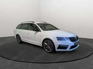 Skoda Octavia Combi RS 2.0TDI 4x4 DSG LED Navi Carplay SHZ ACC P Bild 3