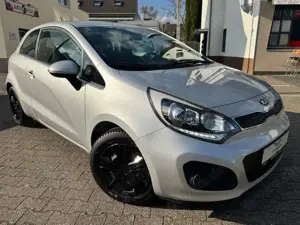 Kia Rio SPIRIT 1.4*LENKRADHEIZUNG*LED*KLIMAAUTOM*PDC