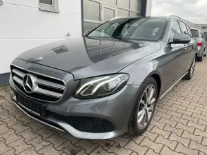 Mercedes-Benz E 200 T W213 Autom./eSD/LED/Navi/Avantgarde/Kamer