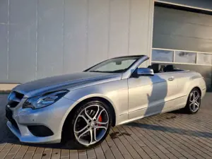 Mercedes-Benz E 200 CABRIO SPORTPAKET AIRSCARF AUTOMATIC