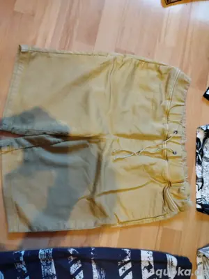 Shorts Größe L und M Bild 3