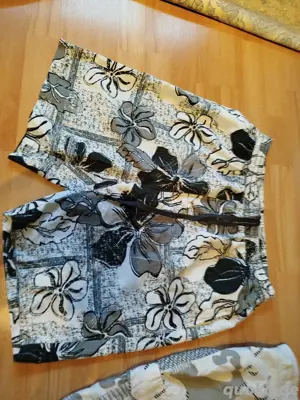Shorts Größe L und M Bild 6