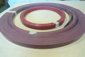 Abs Kante 23x2mm Bordeauxrot Hochglanz ohne SK ca. 50m + Abs Kante 23x1,5mm Rot Hochglanz ohne SK