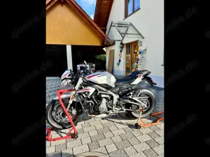 Triumph Street Triple 660S