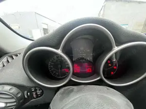 Alfa Romeo 147 147 1.6 Twin Spark Impression Bild 5