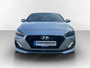 Hyundai i30 Fastback 1.4 T-GDI 7-DCT Premium LED*NAV*SHZ*AC... Bild 2