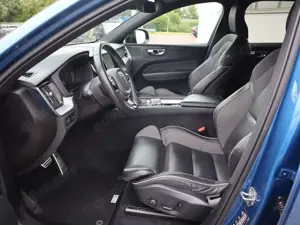 Volvo XC60 D4 R Design FWD Bild 5