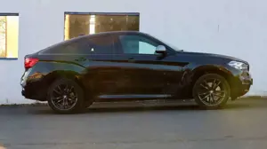 BMW X6 M50 d 360Kamera  HeadUp Schiebedach Bild 5