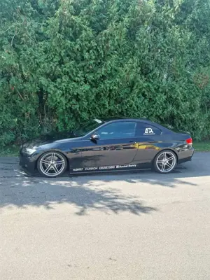 BMW 325 325i e92 Coupe