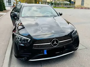 Mercedes-Benz E 300 E 300 e 4Matic 9G-TRONIC Exclusive Bild 2