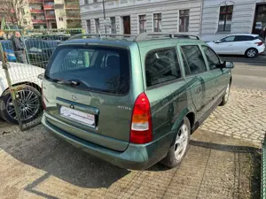 Opel Astra Kombi 1-Hand 8-fach bereift Klima TÜV neu Bild 4