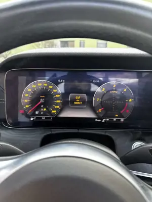 Mercedes-Benz E 400 d 4Matic Cabrio 9G-TRONIC AMG Line Bild 2