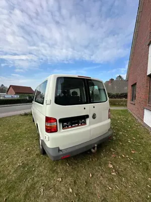Volkswagen T5 Multivan Trendline Bild 4