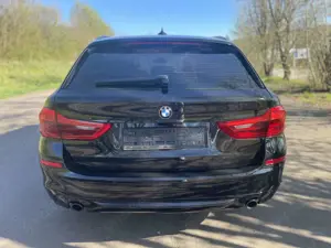 BMW 520 d xDrive |360* Kamera |  HUD | AHK | Adaptiv LED Bild 3
