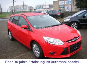 Ford Focus Turnier Trend   -XENON/NAVI/SHZ/PDC/TOP- Bild 3
