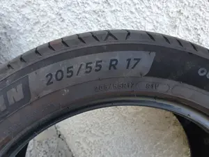 4 Michelin Primacy 4 205 55 R17 91 V Sommerreifen zu verkaufen