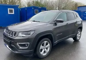 Jeep Compass Limited 4WD/AHK/Navi/Xenon/Sitzheiz./Kamera/8-fach