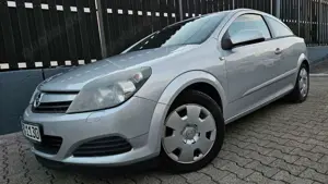 Opel Astra 1.8+TÜV +AUTO+GARANTIE+SITZH+PARKS+KLIMA