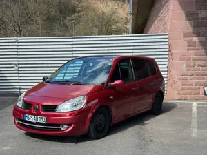 Renault Scenic 1.9 dCi FAP Avantage