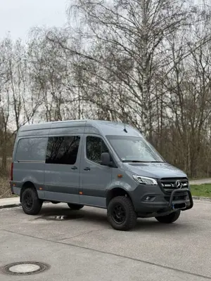 Mercedes-Benz Sprinter 319 CDI 4x4 Standard HA 9G-TRONIC
