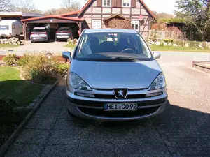 Peugeot 807 135 Esplanade