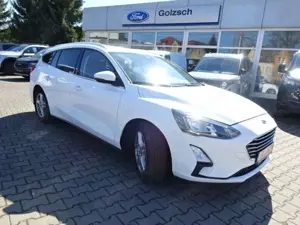 Ford Focus 1.5TDCi Cool  Connect *Winter-Paket*NAVI* Bild 3