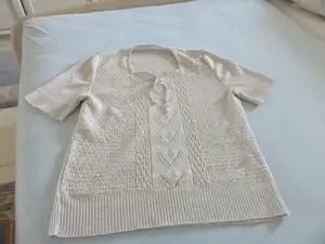 Pullover Größe 38 zu verschenken