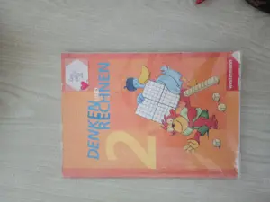 Verschiedene Schulbücher von 2-4 zu verkaufen Bild 10