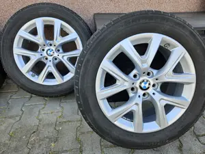 Winterreifen mit Original BMW X1Felgen Bild 3