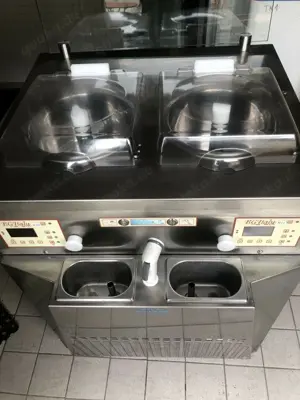 Eismaschine BGI Carpigiani