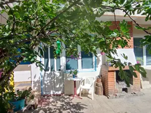 2St. Haus 144qm Grund. 630qm Meer 1000m