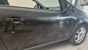 Opel Corsa D 1.2 Satellite Klimaanlage PDC Alufelgen Bild 5