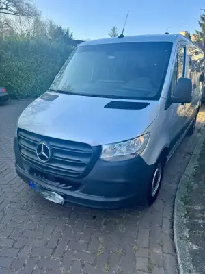 Mercedes-Benz Sprinter Tourer Bild 2