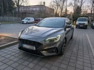 Ford Focus ST-Line