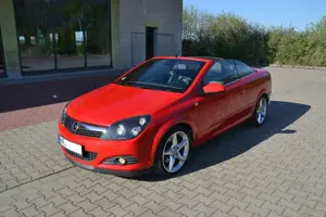 Opel Astra 2.0 Turbo ECOTEC Cosmo 147kW TOP Ausstattung