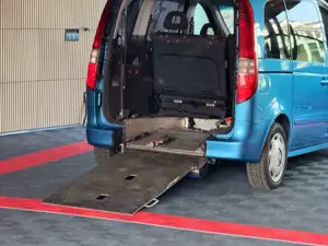 Mercedes-Benz Vaneo CDI 1.7 Behindertengerecht-Rampe