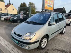 Renault Scenic Dynamique 1.6 16V*TÜV NEU*2 HAND*100 TKM*