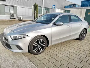 Mercedes-Benz A 180 Lim.Progressive Navi Automatik Service Neu