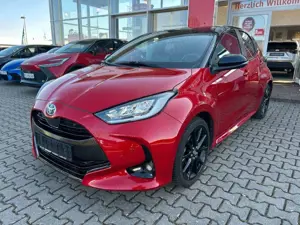 Toyota Yaris Hybrid Style*SHZ*Technik Paket*