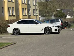 BMW 520 520 i M Sport Bild 2