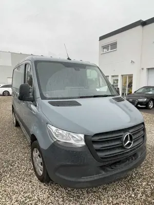 Mercedes-Benz Sprinter 211 CDI Standard VA WORKER