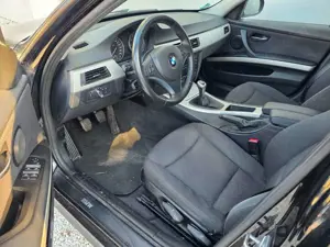BMW 318 318i, Sitzheizung, Comfortpaket Bild 3