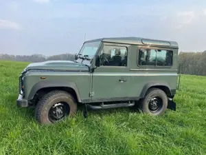 Land Rover Defender Defender 90 DPF Station Wagon SE