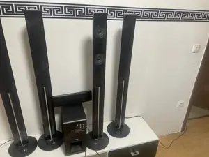 Heimkino älteres Modell mit gutem Sound teilweise ohne Kabel Bild 5